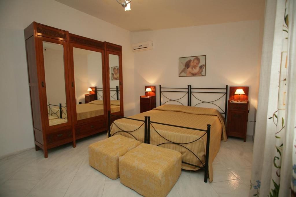 Bed And Breakfast Casagalez サンタ・ドメーニカ 部屋 写真