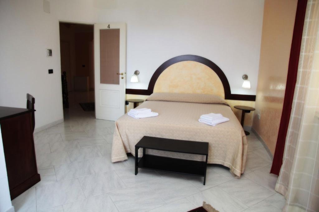 Bed And Breakfast Casagalez サンタ・ドメーニカ 部屋 写真
